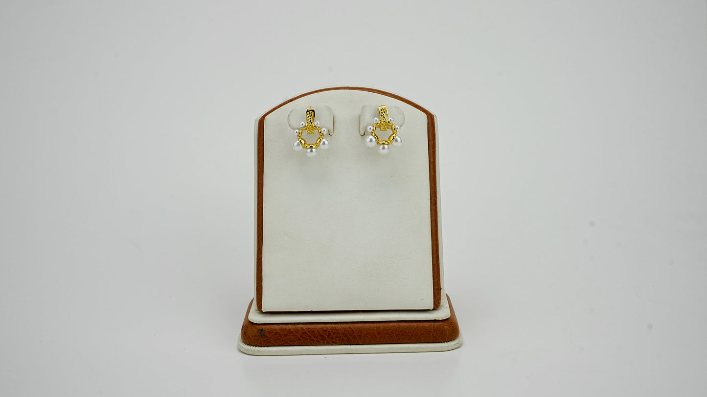 Dangling Pearl Earrings