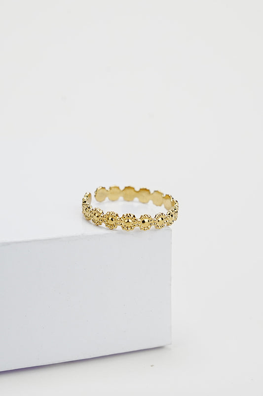 Regal Brilliance ring for women