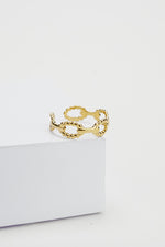 Royal Reflection ring for women